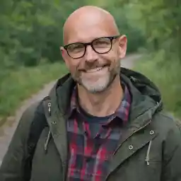 Portrait de Karim Benali, utilisateur de casino en ligne à Clermont-Ferrand, évoquant une approche modérée et responsable du jeu.